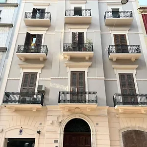 Center Eighty-five Appartamento Bari